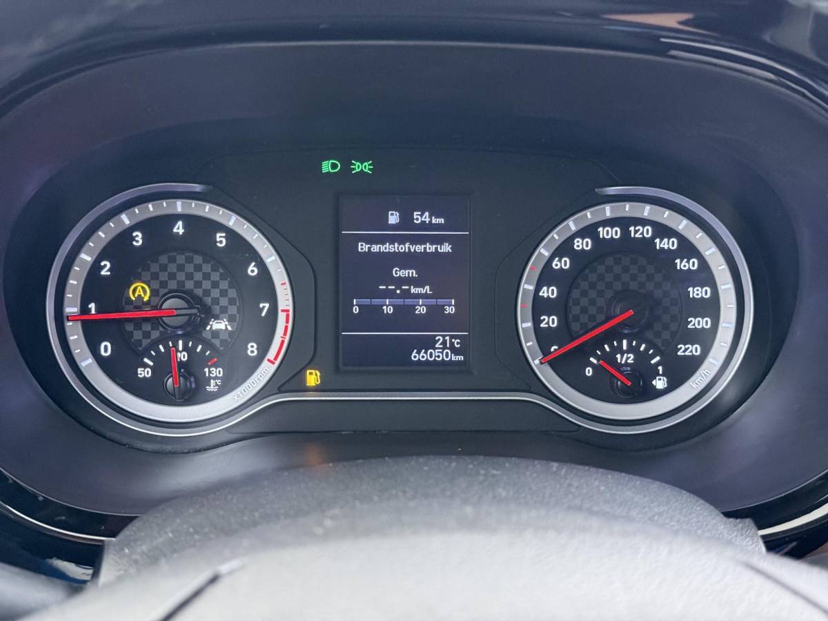 Hyundai i10 Hyundai i10 1.0 Premium Stoel En Stuurverwarming | Camera | Climate Control | Apple Carplay & Android Auto
