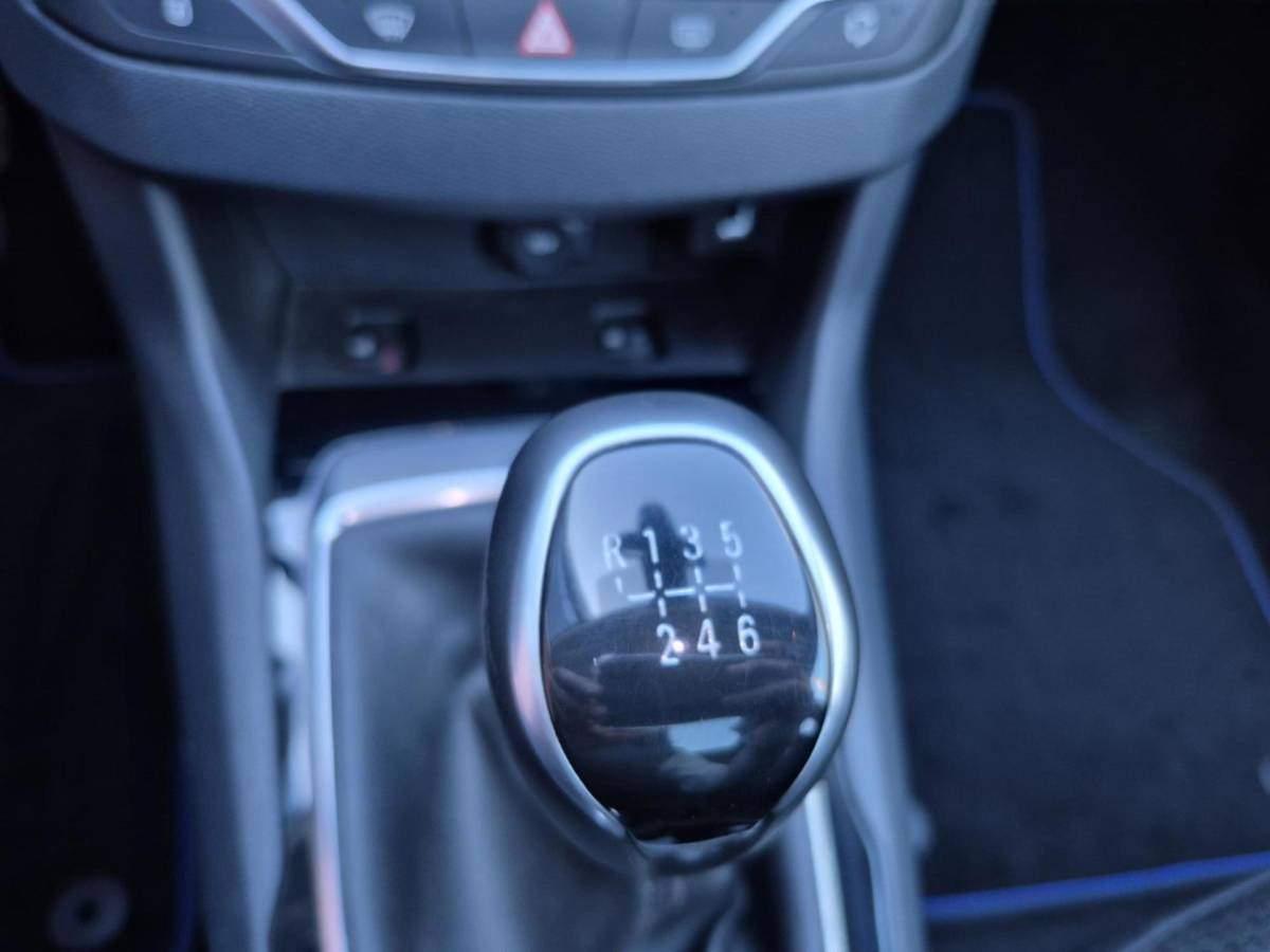 Peugeot 308 Peugeot 308 1.2 PureTech Allure LED/PANO/