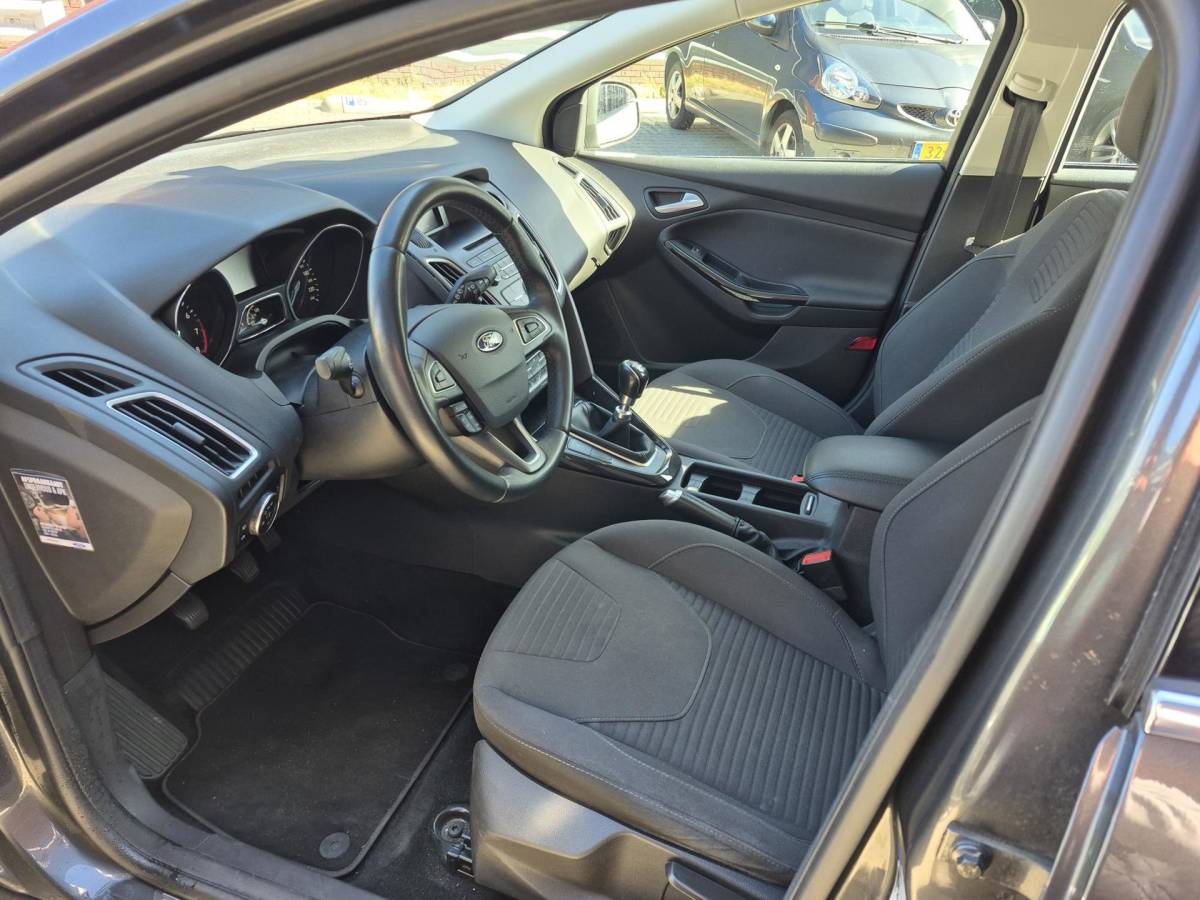Ford Focus Ford Focus 1.0 Titanium TURBO/keyles / zeer nette auto