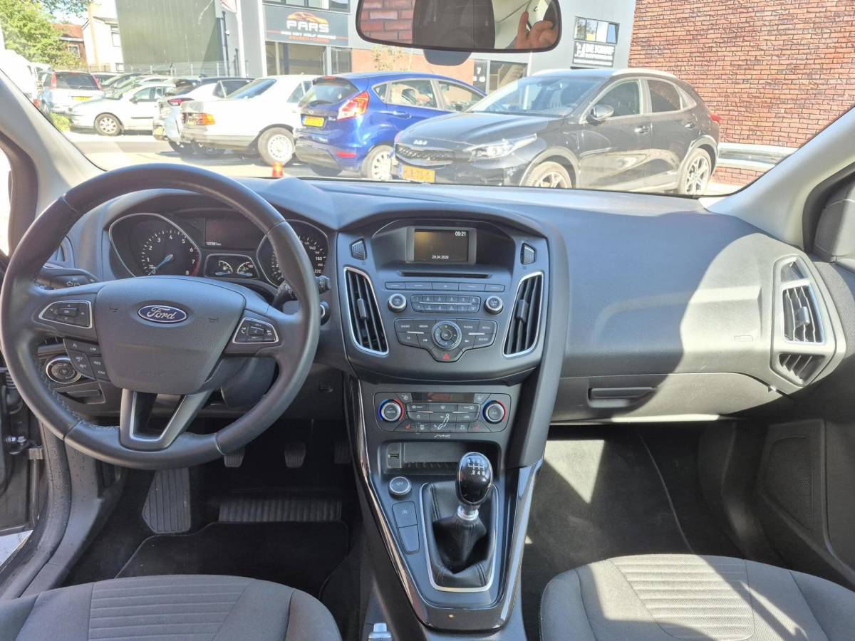 Ford Focus Ford Focus 1.0 Titanium TURBO/keyles / zeer nette auto