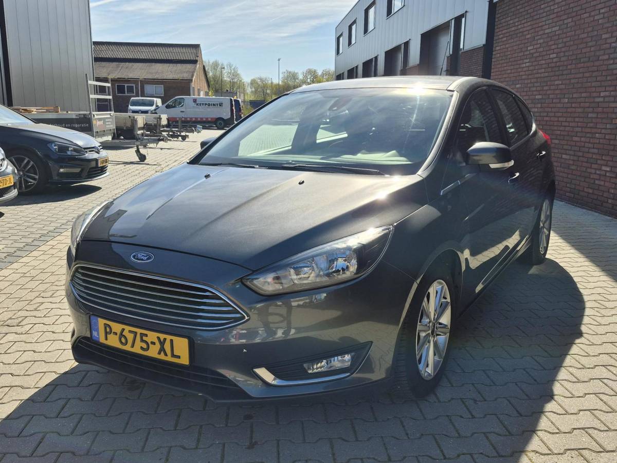 Ford Focus Ford Focus 1.0 Titanium TURBO/keyles / zeer nette auto
