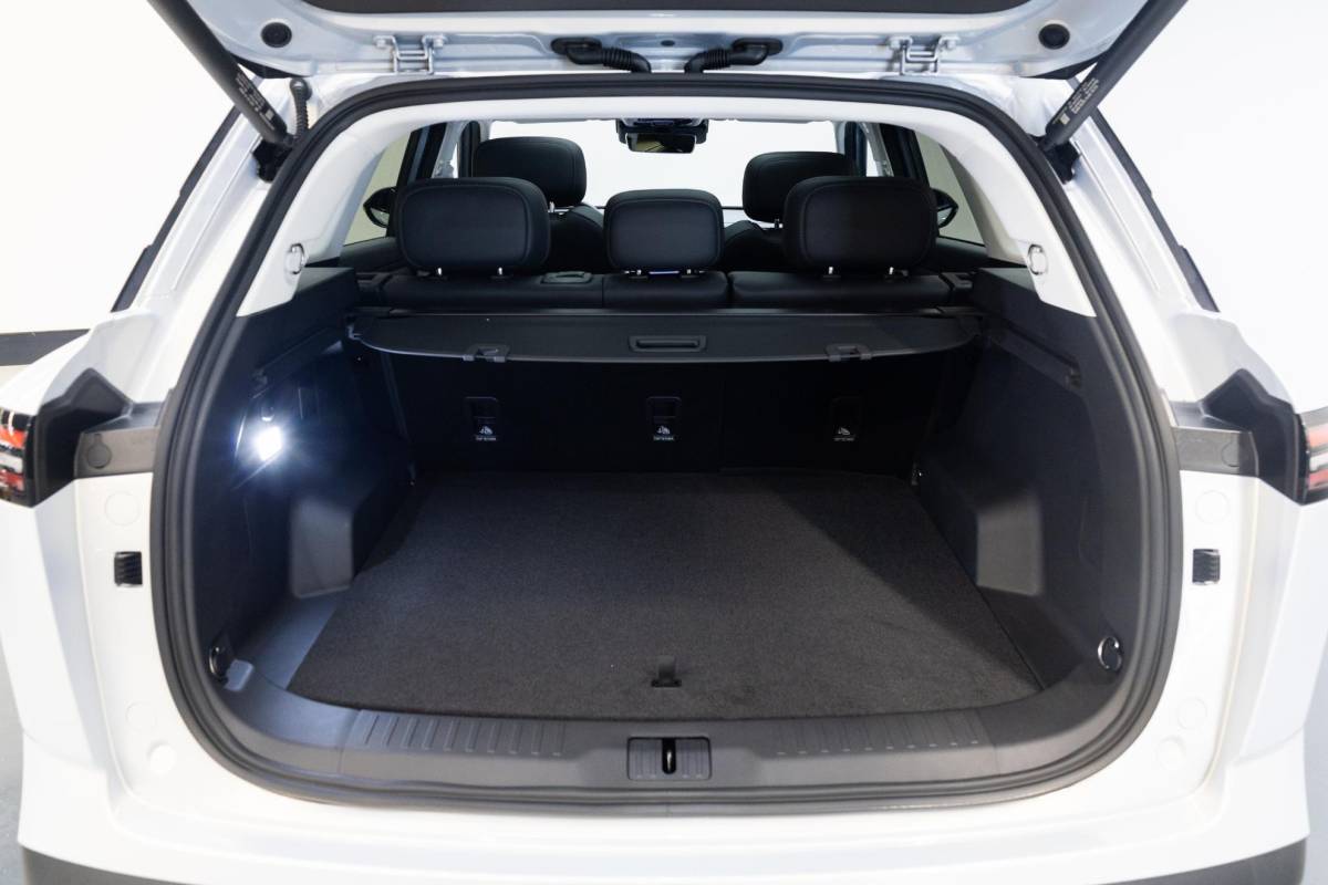 Jaecoo 7 Jaecoo 7 1.5 GDI SHS-P Exclusive | Moonlight Silver & Carbon Crystal Black Roof | NL Auto | Rijklaar | 7 jr garantie |