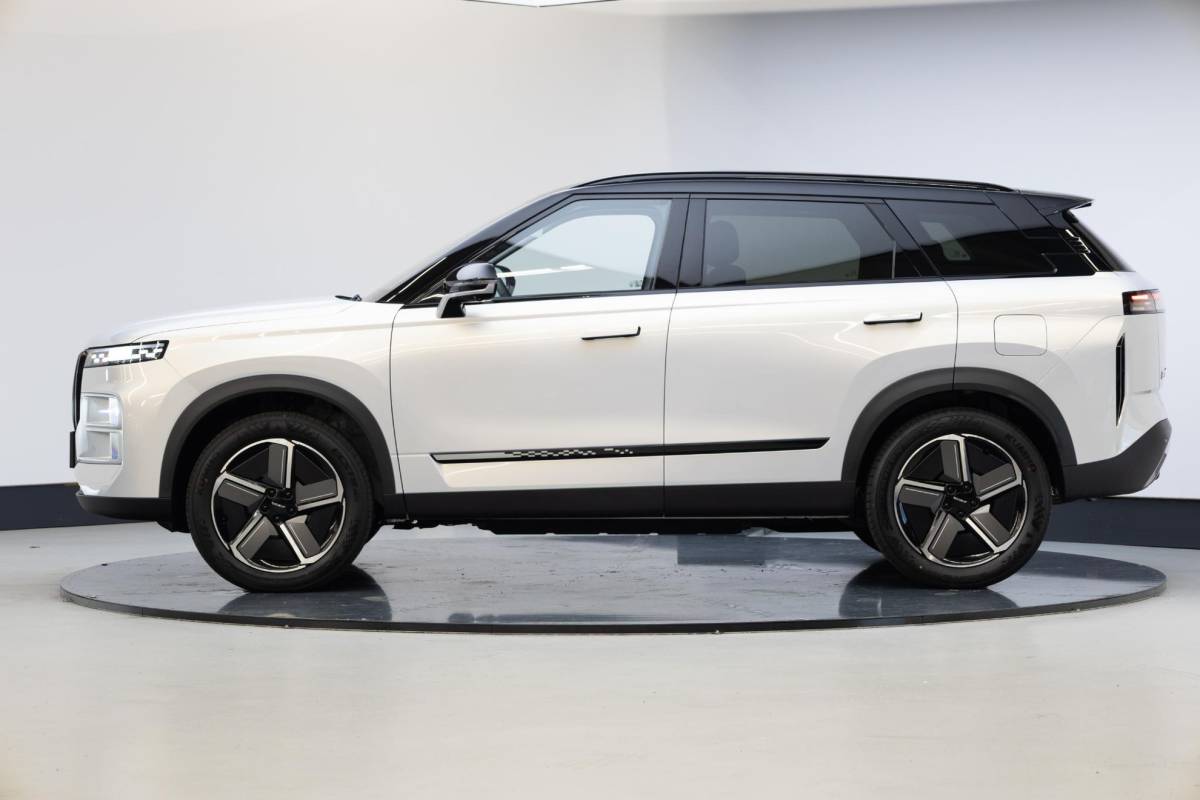 Jaecoo 7 Jaecoo 7 1.5 GDI SHS-P Exclusive | Moonlight Silver & Carbon Crystal Black Roof | NL Auto | Rijklaar | 7 jr garantie |