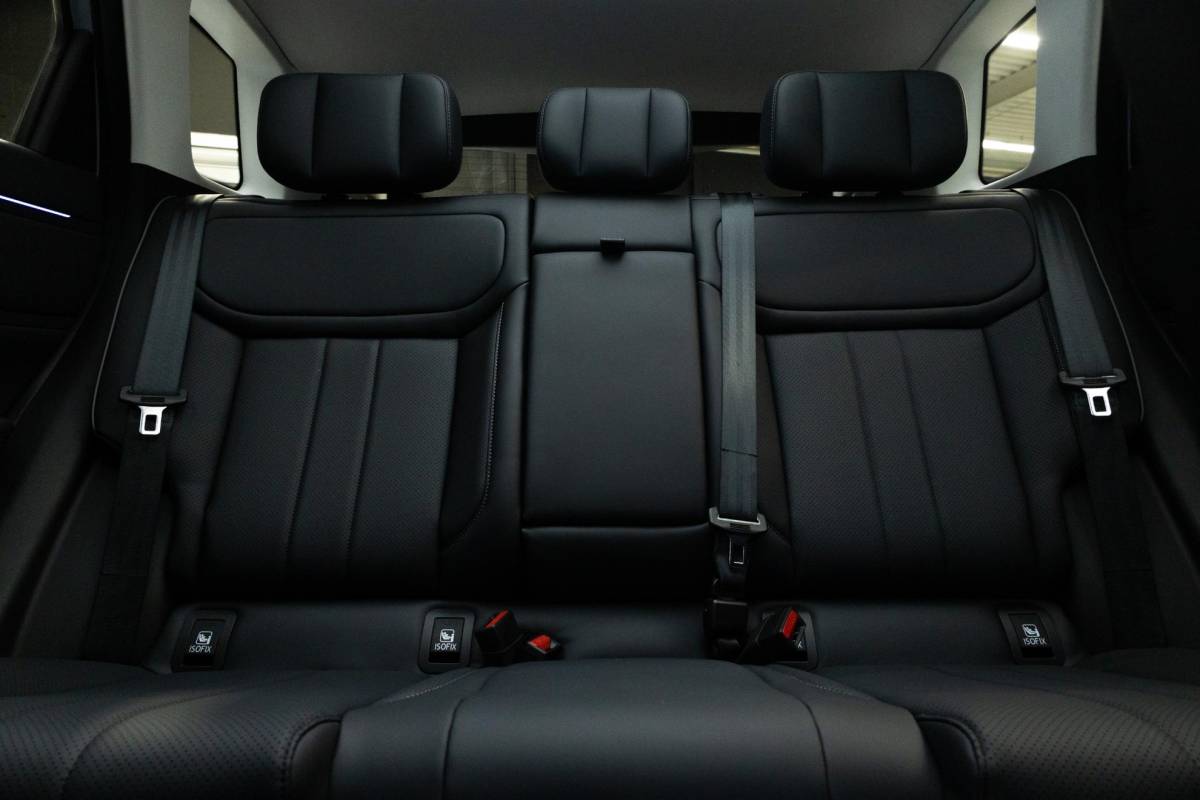 Jaecoo 7 Jaecoo 7 1.5 GDI SHS-P Exclusive | Moonlight Silver & Carbon Crystal Black Roof | NL Auto | Rijklaar | 7 jr garantie |