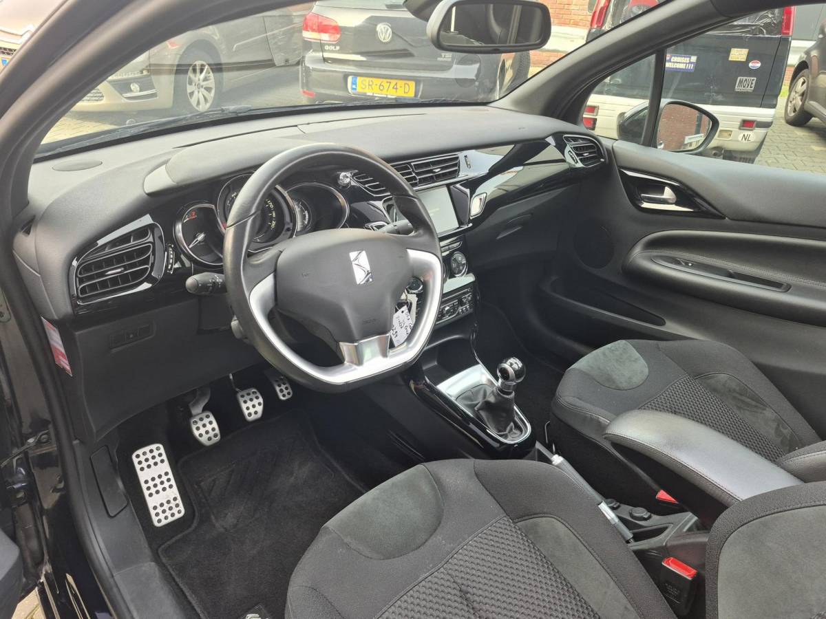 DS DS 3 DS DS3 Cabrio 1.2 VTi So Chic nw APK C1,C3 Cabrio