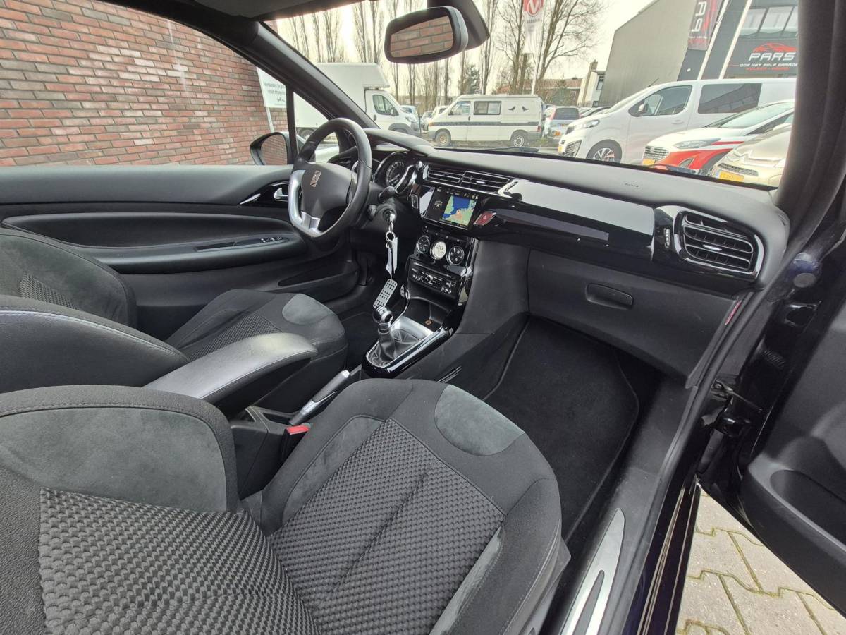 DS DS 3 DS DS3 Cabrio 1.2 VTi So Chic nw APK C1,C3 Cabrio