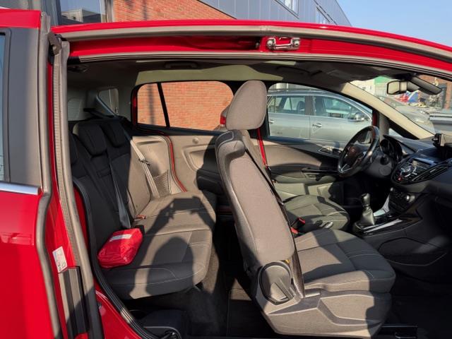 Ford B-MAX Ford B-MAX 1.0 EcoBoost Titanium led,trekhaak,pano dak apk 15-01-2027
