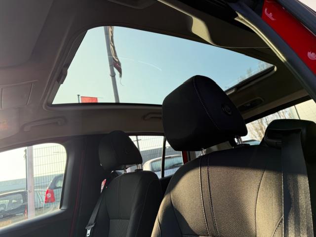 Ford B-MAX Ford B-MAX 1.0 EcoBoost Titanium led,trekhaak,pano dak apk 15-01-2027