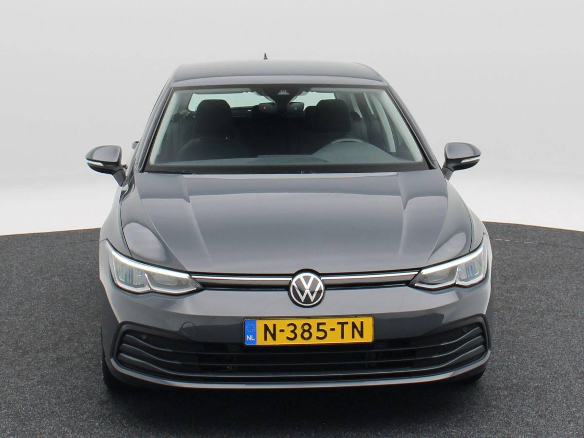 Volkswagen Golf Volkswagen Golf 1.0 eTSi 110 Pk Life | Adaptive Cruise | Camera | Navigatie | Climatronic | 16 Inch | 112.282 Km !!