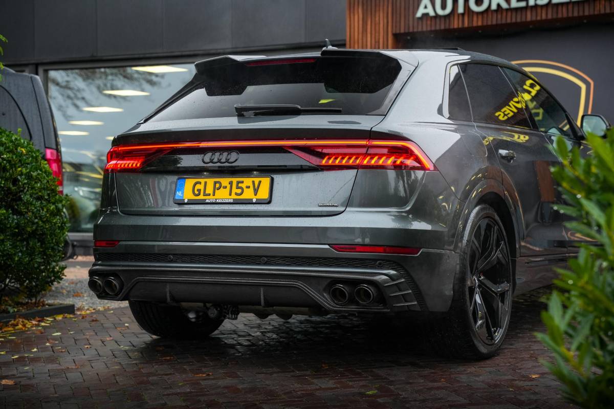 Audi Q8 Audi Q8 60 TFSI e quattro Competition B&O Panodak Carbon 360 Cam Dode Hoek ACC Stoelventilatie