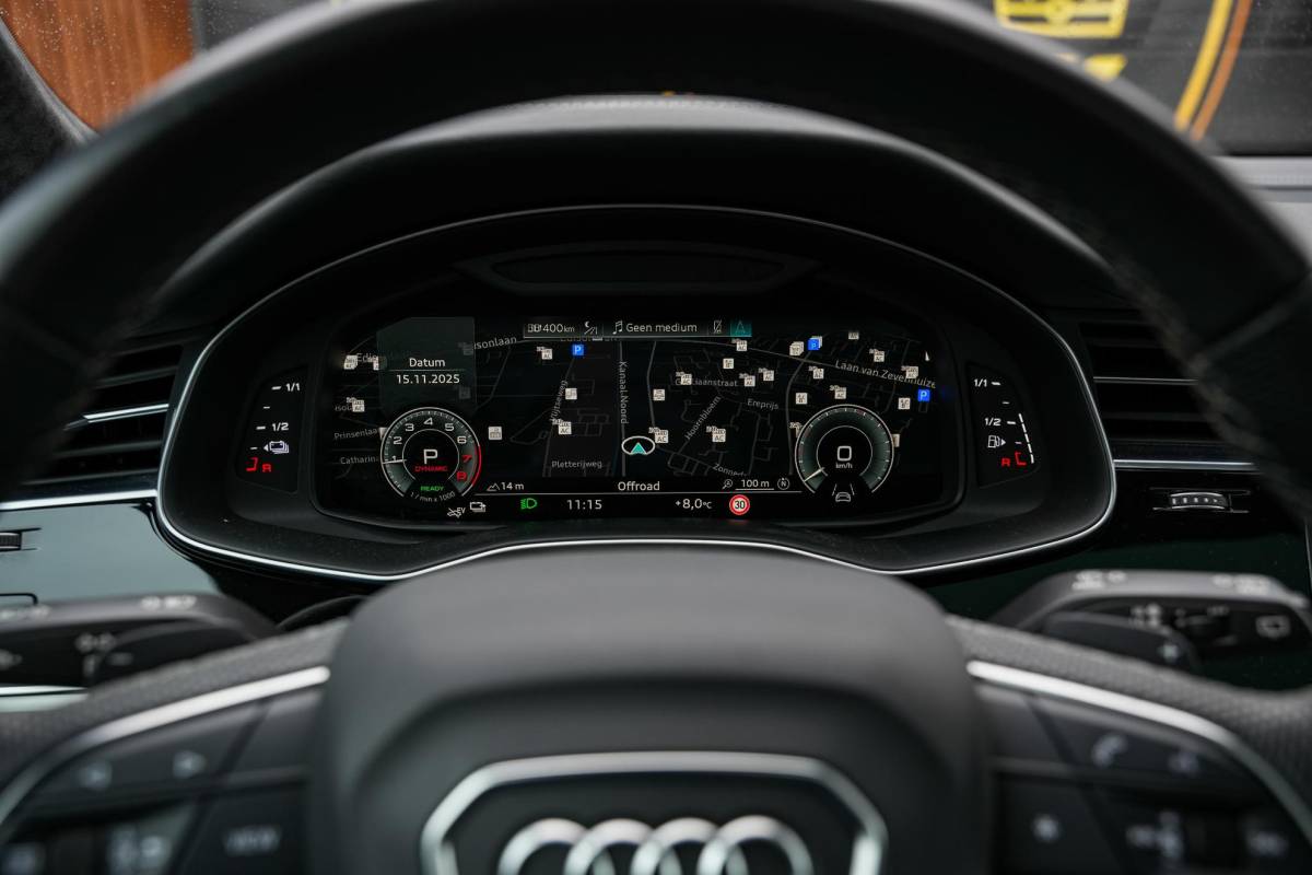 Audi Q8 Audi Q8 60 TFSI e quattro Competition B&O Panodak Carbon 360 Cam Dode Hoek ACC Stoelventilatie