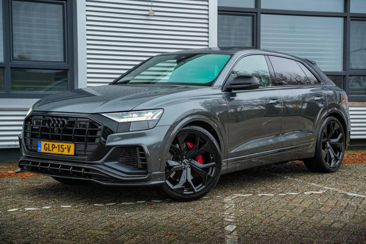Audi Q8 Audi Q8 60 TFSI e quattro Competition B&O Panodak Carbon 360 Cam Dode Hoek ACC Stoelventilatie