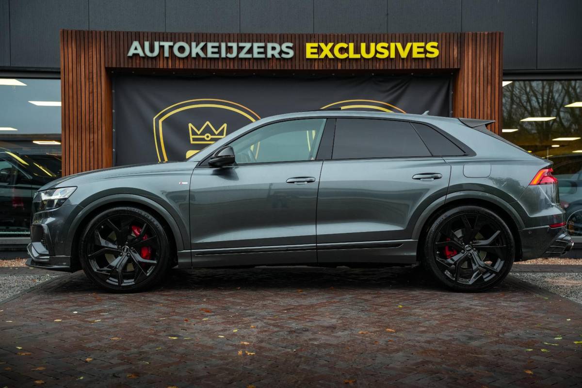 Audi Q8 Audi Q8 60 TFSI e quattro Competition B&O Panodak Carbon 360 Cam Dode Hoek ACC Stoelventilatie