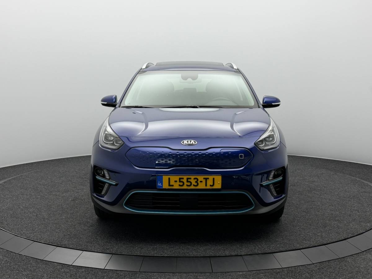 Kia e-Niro Kia e-Niro DynamicPlusLine 64 kWh SOH 97,1% | Schuif/Kanteldak | Camera | Stoel/Stuurverwarming | Carplay&Android