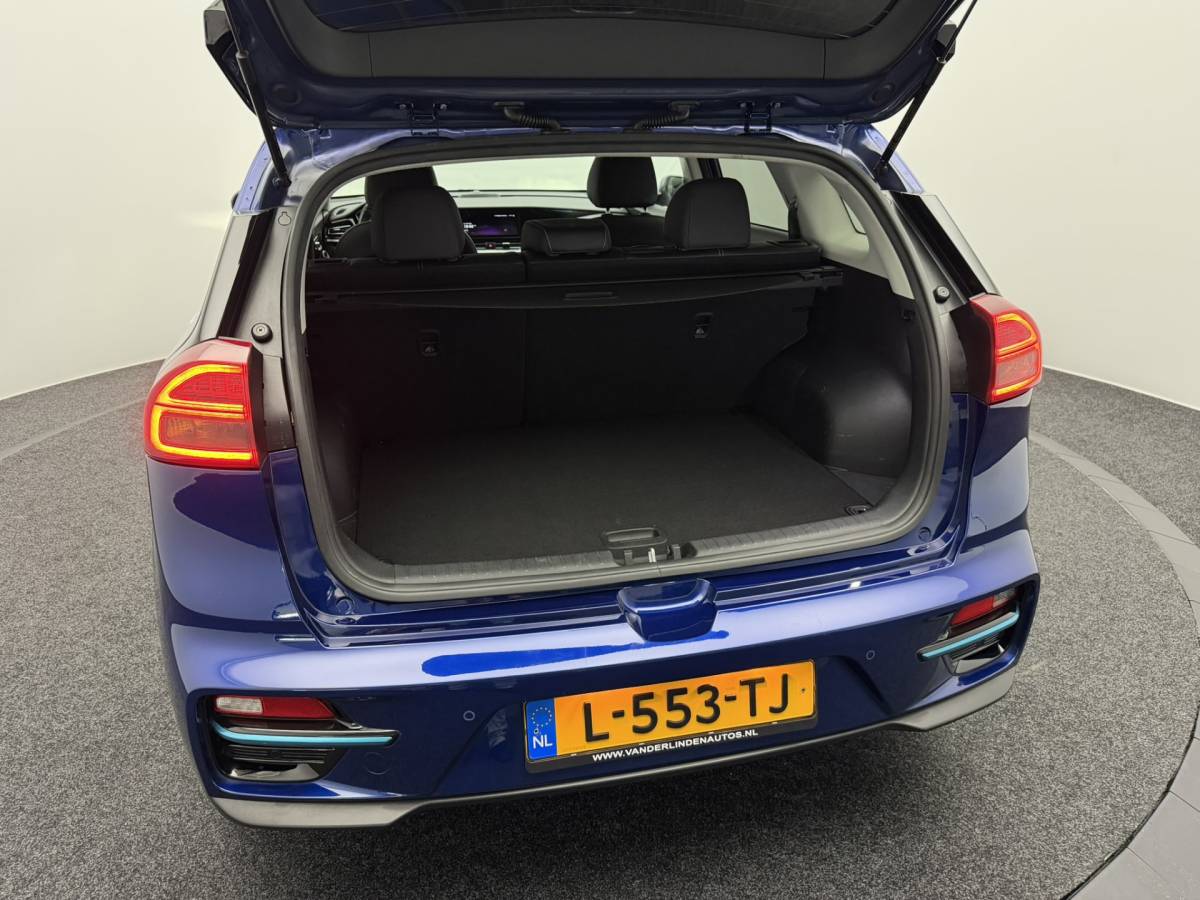 Kia e-Niro Kia e-Niro DynamicPlusLine 64 kWh SOH 97,1% | Schuif/Kanteldak | Camera | Stoel/Stuurverwarming | Carplay&Android