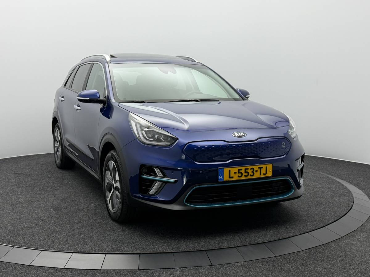 Kia e-Niro Kia e-Niro DynamicPlusLine 64 kWh SOH 97,1% | Schuif/Kanteldak | Camera | Stoel/Stuurverwarming | Carplay&Android