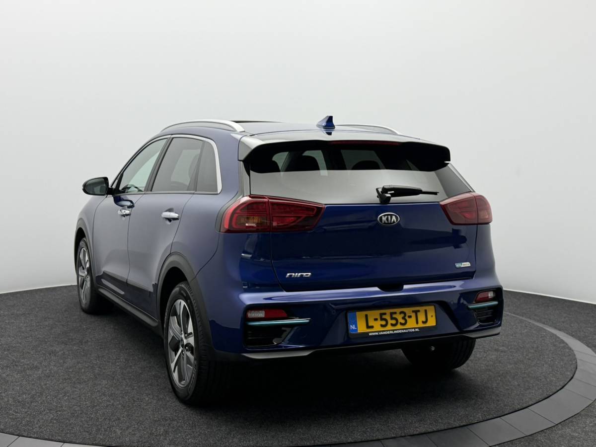 Kia e-Niro Kia e-Niro DynamicPlusLine 64 kWh SOH 97,1% | Schuif/Kanteldak | Camera | Stoel/Stuurverwarming | Carplay&Android