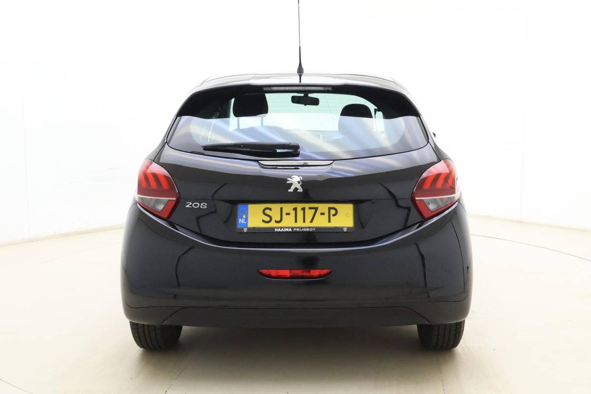 Peugeot 208 Peugeot 208 1.2 PureTech Active | Apple carplay/Android auto | Automaat | Airco | Cruise control | Stuurwiel multifunctioneel |