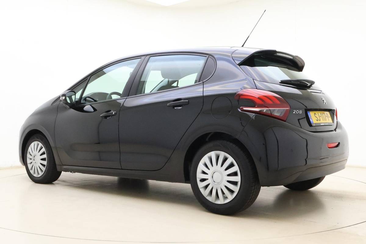 Peugeot 208 Peugeot 208 1.2 PureTech Active | Apple carplay/Android auto | Automaat | Airco | Cruise control | Stuurwiel multifunctioneel |
