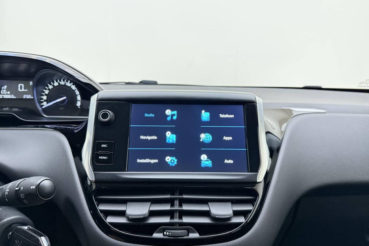 Peugeot 208 Peugeot 208 1.2 PureTech Active | Apple carplay/Android auto | Automaat | Airco | Cruise control | Stuurwiel multifunctioneel |