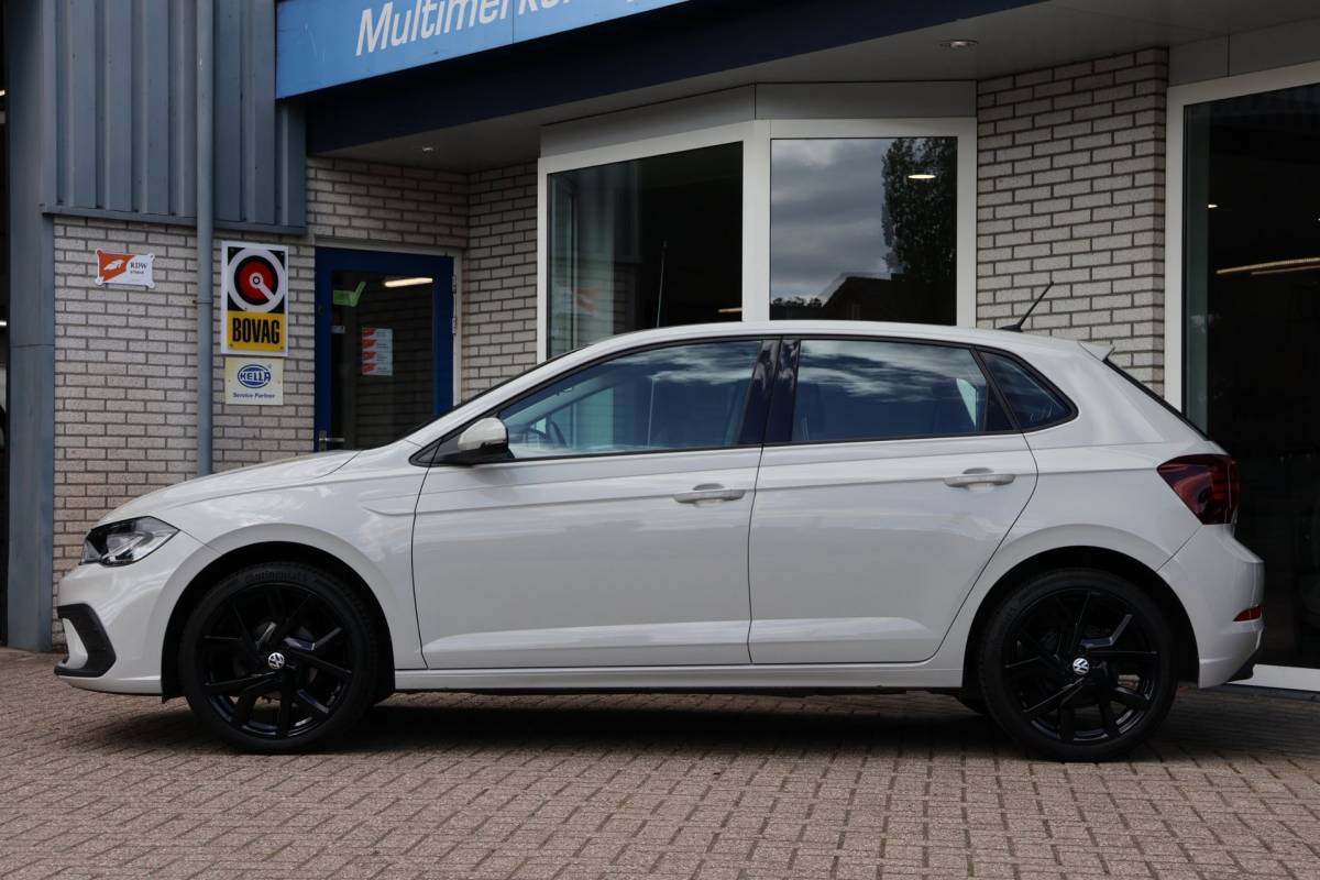 Volkswagen Polo Volkswagen POLO 1.0 TSI 95PK Life App-connect Cruise-control LED