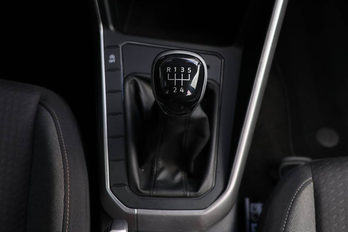 Volkswagen Polo Volkswagen POLO 1.0 TSI 95PK Life App-connect Cruise-control LED