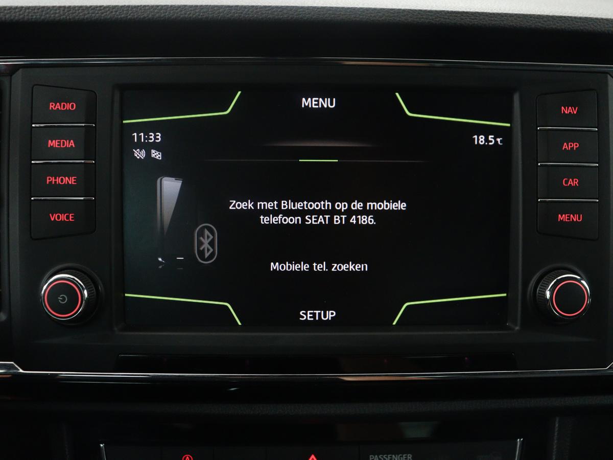 SEAT Ateca SEAT Ateca1.4 EcoTSI FR | Leder | Stoelverwarming | Climate control | Cruise control | Camera | Park assist | Carplay | Seat Sound | Navigatie | Sfeerverlichting
