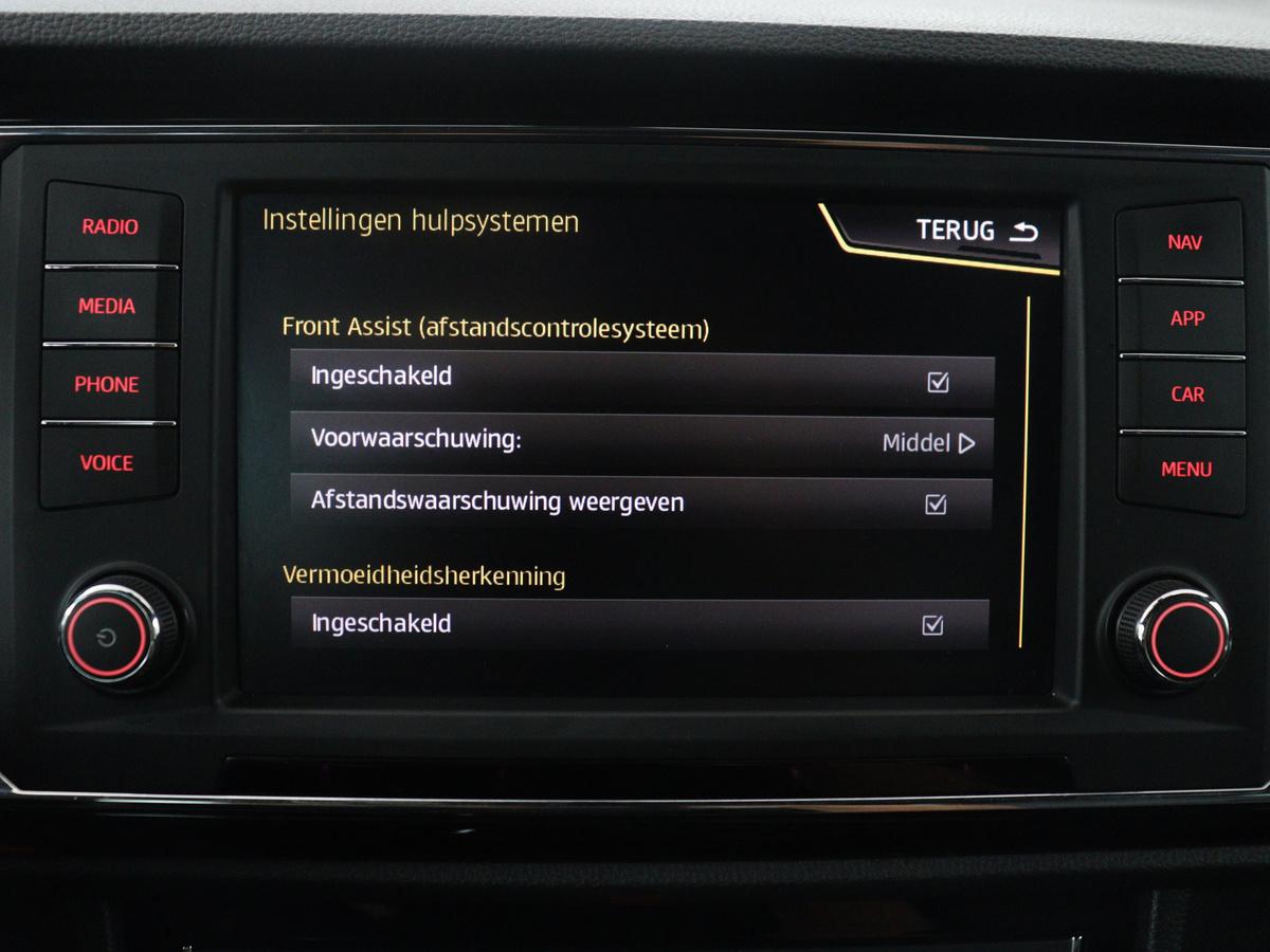 SEAT Ateca SEAT Ateca1.4 EcoTSI FR | Leder | Stoelverwarming | Climate control | Cruise control | Camera | Park assist | Carplay | Seat Sound | Navigatie | Sfeerverlichting