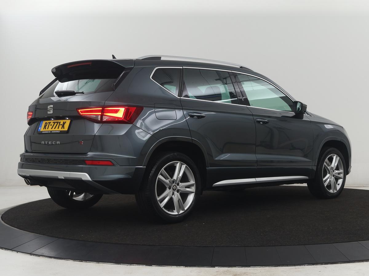 SEAT Ateca SEAT Ateca1.4 EcoTSI FR | Leder | Stoelverwarming | Climate control | Cruise control | Camera | Park assist | Carplay | Seat Sound | Navigatie | Sfeerverlichting