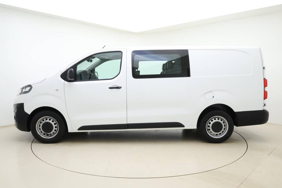 Opel Vivaro Opel Vivaro 2.0 CDTI 150pk Dubbel Cabine Edition |  6 Persoons | Navigatie | Achteruitrijcamera | Parkeersensoren | Cruise control | Dodehoek waarschuwing