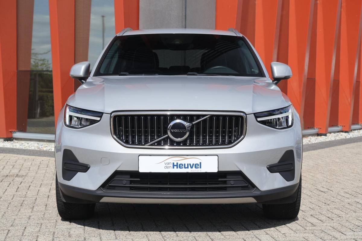 Volvo XC40 Volvo XC40 T4 Recharge Core Bright | Stoelverwarming | Trekhaak | Parkeercamera  | Keyless