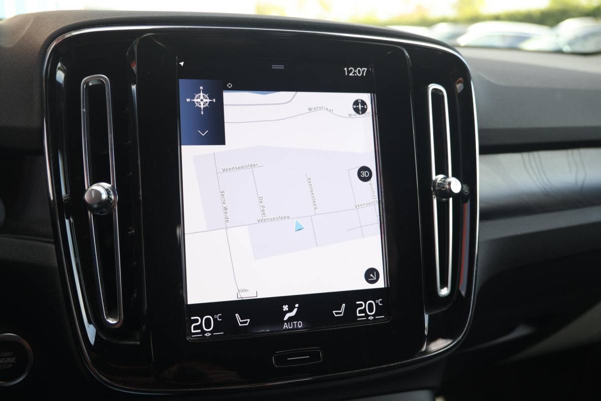 Volvo XC40 Volvo XC40 T4 Recharge Core Bright | Stoelverwarming | Trekhaak | Parkeercamera  | Keyless