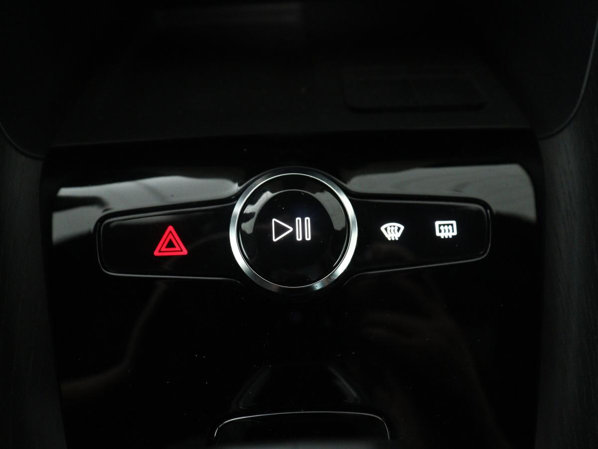 Polestar 2 Polestar 2 Long Range Dual Motor Launch Edition 78kWh | SOH 92,9% | Panoramadak | Memory | Harman/Kardon | Adaptive cruise | Lane assist | Stuur/stoel verwarming | Carplay | 360 camera | Park assist