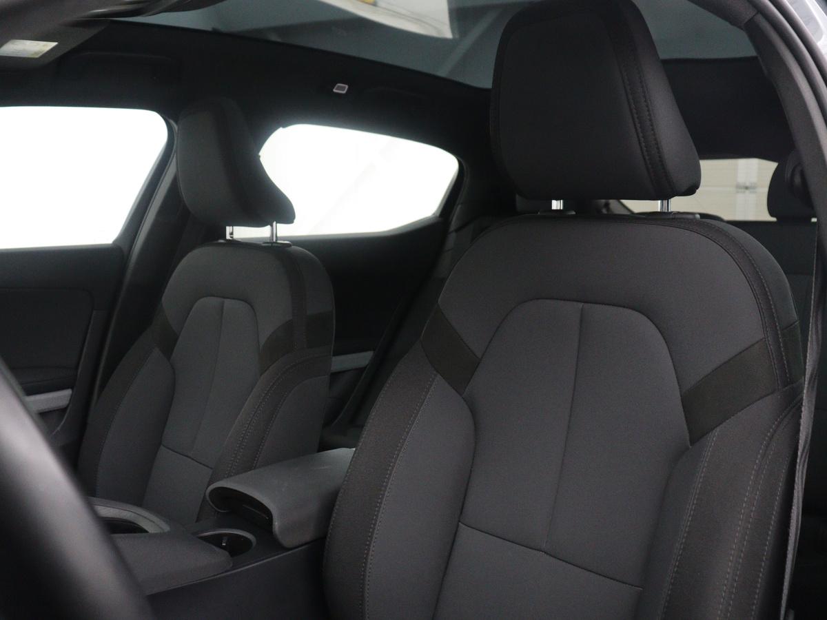 Polestar 2 Polestar 2 Long Range Dual Motor Launch Edition 78kWh | SOH 92,9% | Panoramadak | Memory | Harman/Kardon | Adaptive cruise | Lane assist | Stuur/stoel verwarming | Carplay | 360 camera | Park assist