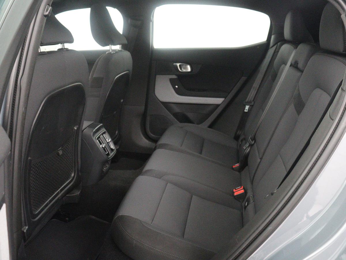 Polestar 2 Polestar 2 Long Range Dual Motor Launch Edition 78kWh | SOH 92,9% | Panoramadak | Memory | Harman/Kardon | Adaptive cruise | Lane assist | Stuur/stoel verwarming | Carplay | 360 camera | Park assist