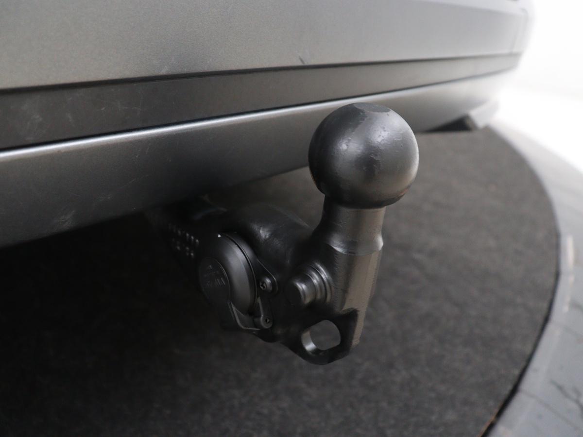 Škoda Enyaq iV Skoda Enyaq iV 60 | SOH 93,0% | Half leder | Cruise control |  Carplay | Climate control | Lane assist | Park assist | Trekhaak | Sfeerverlichting | Navigatie | Bluetooth