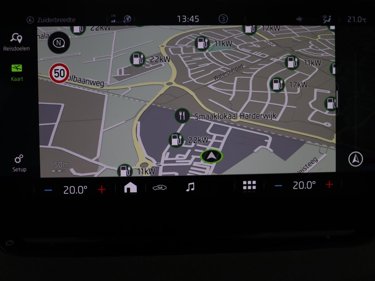 Škoda Enyaq iV Skoda Enyaq iV 60 | SOH 93,0% | Half leder | Cruise control |  Carplay | Climate control | Lane assist | Park assist | Trekhaak | Sfeerverlichting | Navigatie | Bluetooth