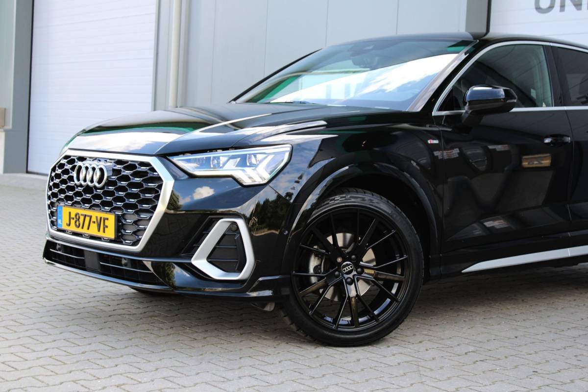 Audi Q3 Audi Q3 Sportback 35 TFSI S EDITION | S LINE | B&O | CAMERA | LED-MATRIX | VIRTUAL | STANDKACHEL | TREKHAAK | 20” | 1E EIG!