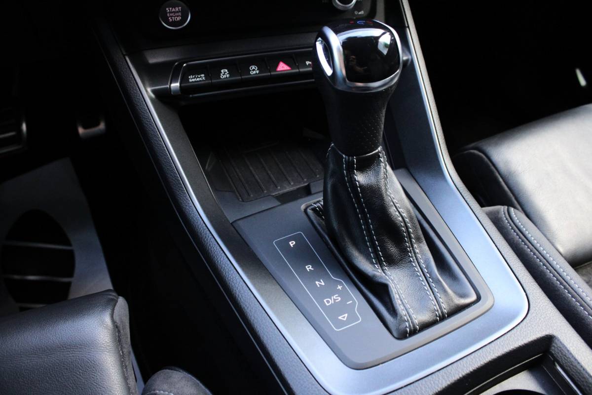 Audi Q3 Audi Q3 Sportback 35 TFSI S EDITION | S LINE | B&O | CAMERA | LED-MATRIX | VIRTUAL | STANDKACHEL | TREKHAAK | 20” | 1E EIG!