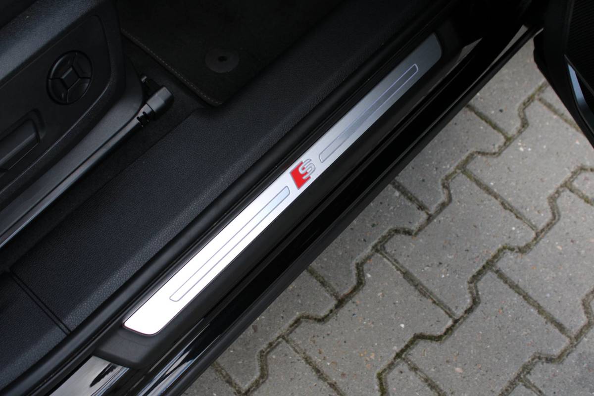 Audi Q3 Audi Q3 Sportback 35 TFSI S EDITION | S LINE | B&O | CAMERA | LED-MATRIX | VIRTUAL | STANDKACHEL | TREKHAAK | 20” | 1E EIG!