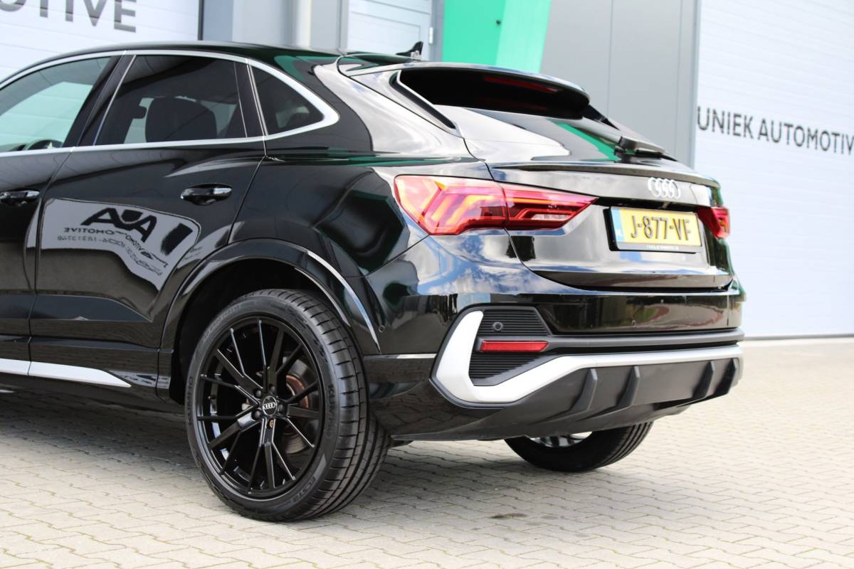 Audi Q3 Audi Q3 Sportback 35 TFSI S EDITION | S LINE | B&O | CAMERA | LED-MATRIX | VIRTUAL | STANDKACHEL | TREKHAAK | 20” | 1E EIG!
