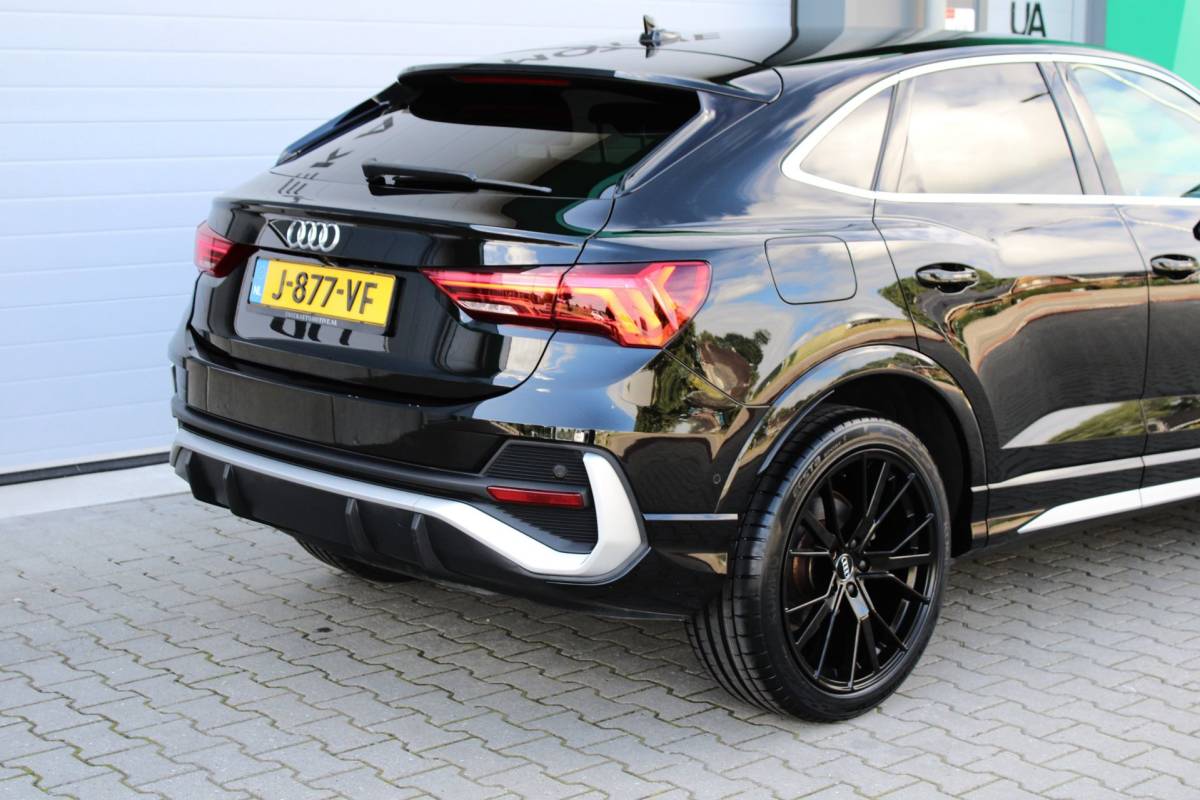 Audi Q3 Audi Q3 Sportback 35 TFSI S EDITION | S LINE | B&O | CAMERA | LED-MATRIX | VIRTUAL | STANDKACHEL | TREKHAAK | 20” | 1E EIG!