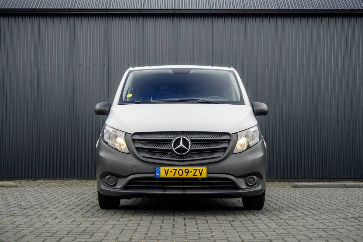 Mercedes-Benz Vito Mercedes-Benz Vito 111 CDI L2H1 | Euro 6 | Airco | Cruise | DC | 6-Persoons