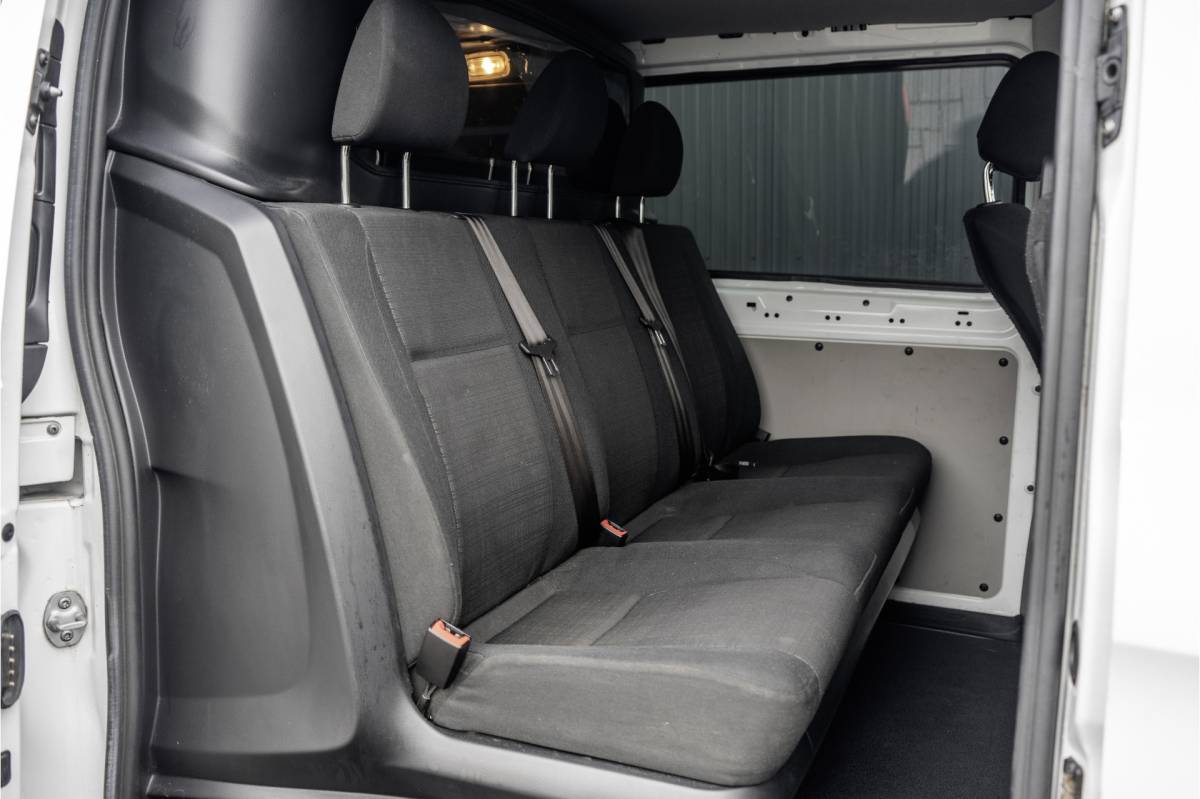 Mercedes-Benz Vito Mercedes-Benz Vito 111 CDI L2H1 | Euro 6 | Airco | Cruise | DC | 6-Persoons