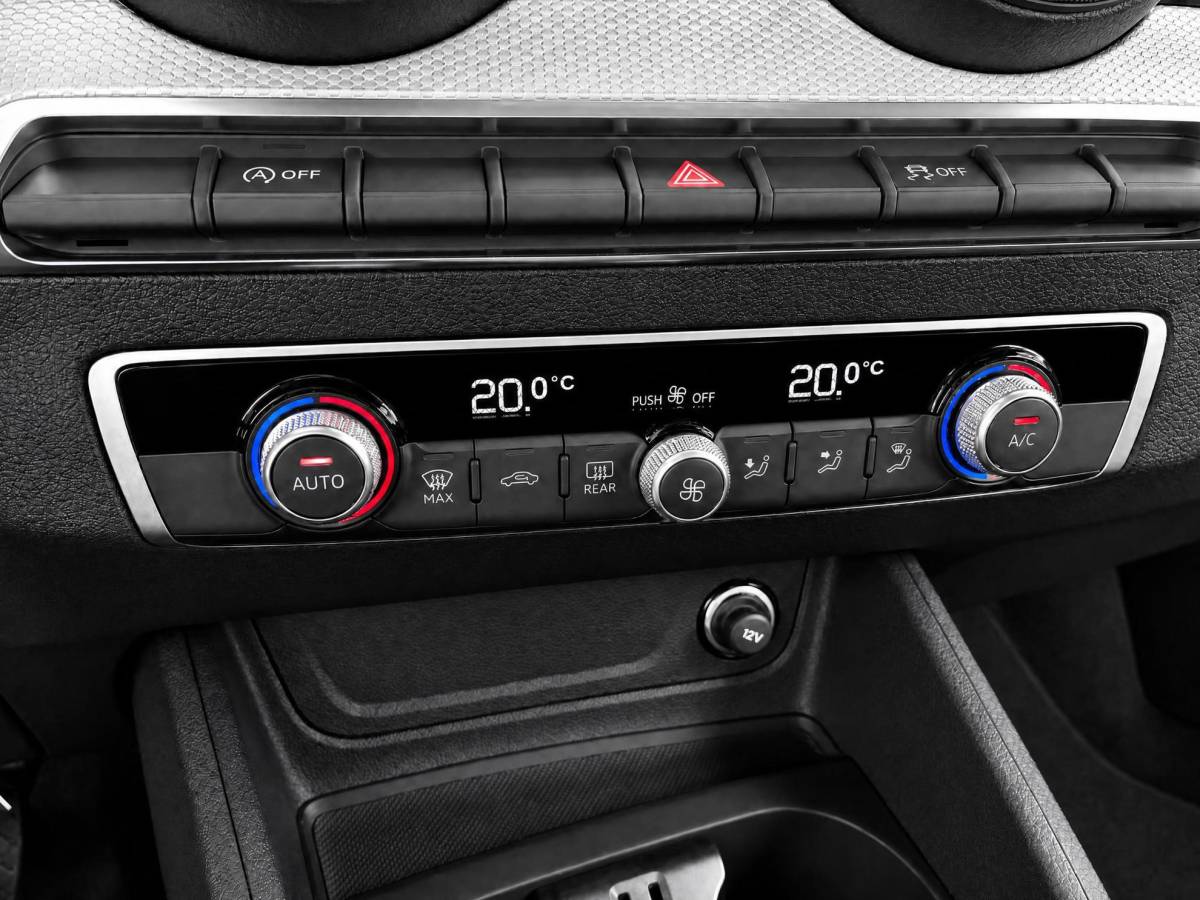 Audi Q2 Audi Q2 35 TFSI Pro Line 150 PK · Apple Carplay/Android Auto · Lichtmetalen velgen · MEGA Sale
