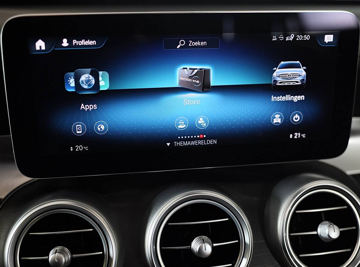 Mercedes-Benz GLC Mercedes-Benz GLC-klasse 300e 4MATIC AMG 63 Look / Head Up / Memory / Open Pano / 360 Camera / Cc / Lane Assist / Led / 20 Inch