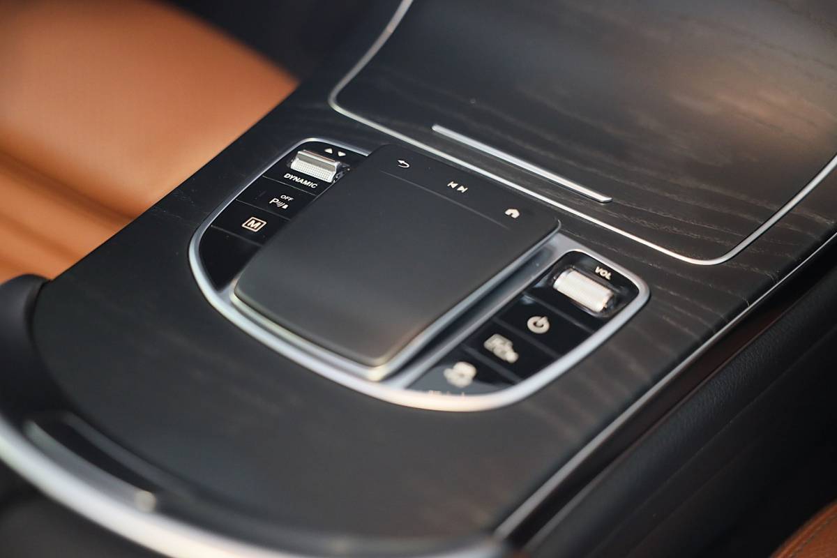 Mercedes-Benz GLC Mercedes-Benz GLC-klasse 300e 4MATIC AMG 63 Look / Head Up / Memory / Open Pano / 360 Camera / Cc / Lane Assist / Led / 20 Inch