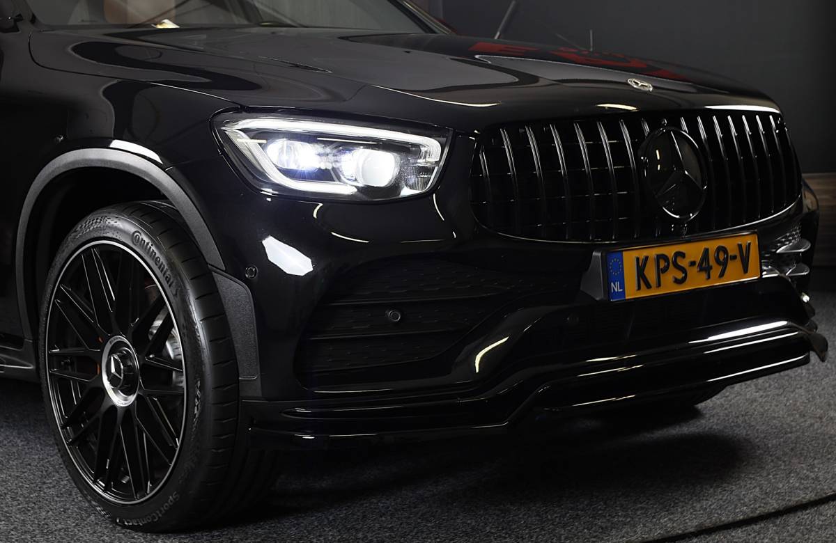 Mercedes-Benz GLC Mercedes-Benz GLC-klasse 300e 4MATIC AMG 63 Look / Head Up / Memory / Open Pano / 360 Camera / Cc / Lane Assist / Led / 20 Inch