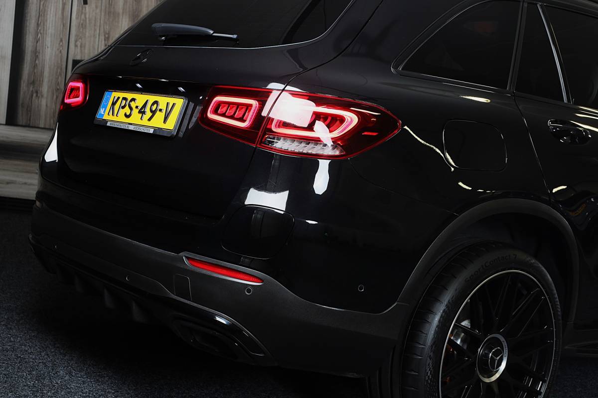 Mercedes-Benz GLC Mercedes-Benz GLC-klasse 300e 4MATIC AMG 63 Look / Head Up / Memory / Open Pano / 360 Camera / Cc / Lane Assist / Led / 20 Inch