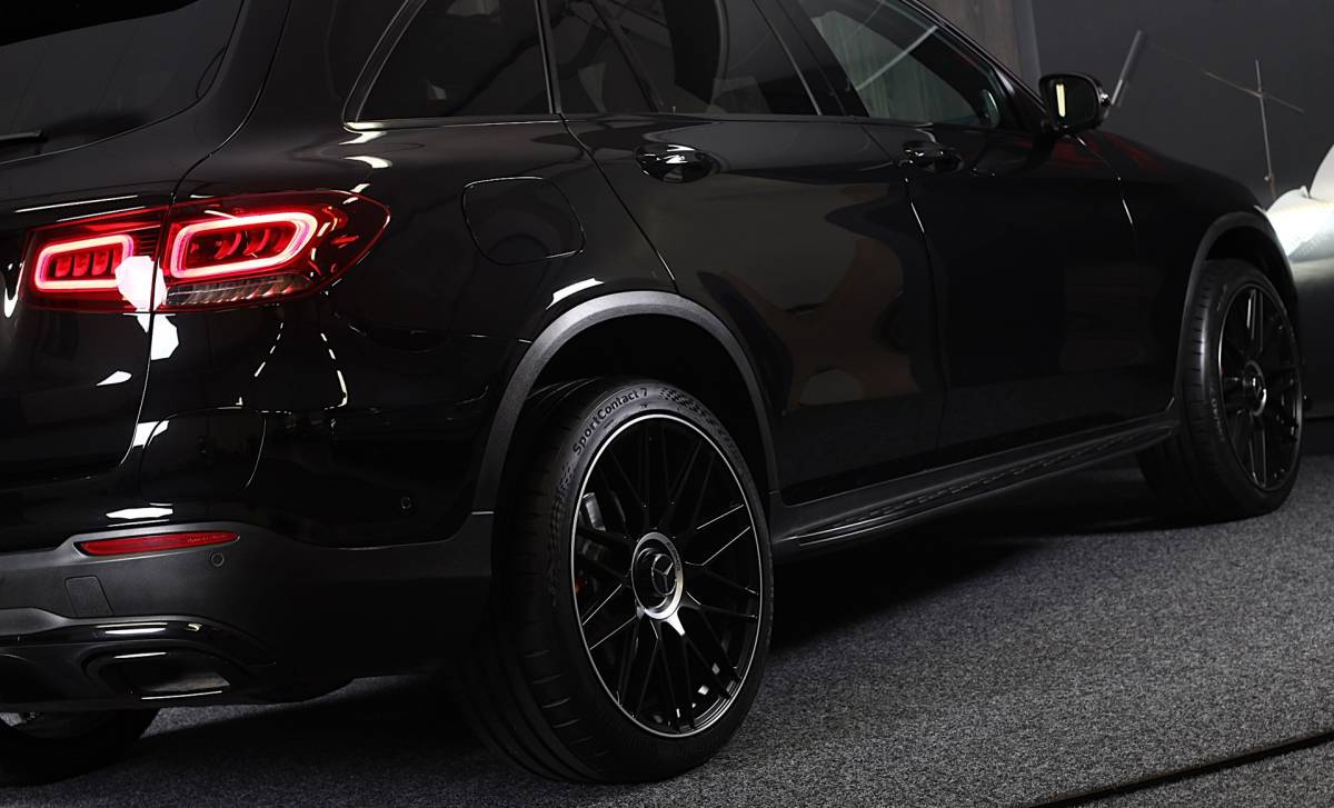 Mercedes-Benz GLC Mercedes-Benz GLC-klasse 300e 4MATIC AMG 63 Look / Head Up / Memory / Open Pano / 360 Camera / Cc / Lane Assist / Led / 20 Inch